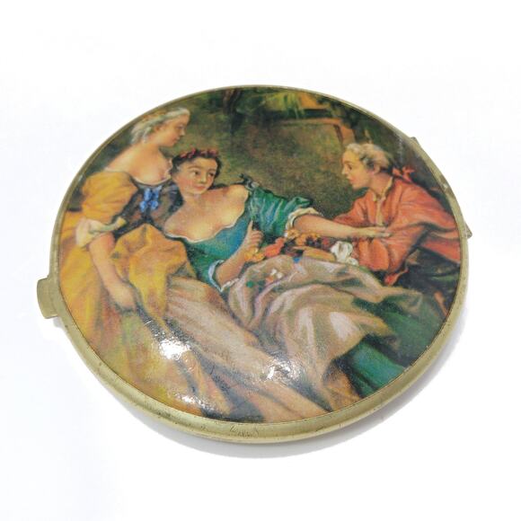 Vintage Two Mirror Compact, Victorian Romantic Scene, 1950s Accessory - Picture 2 of 10